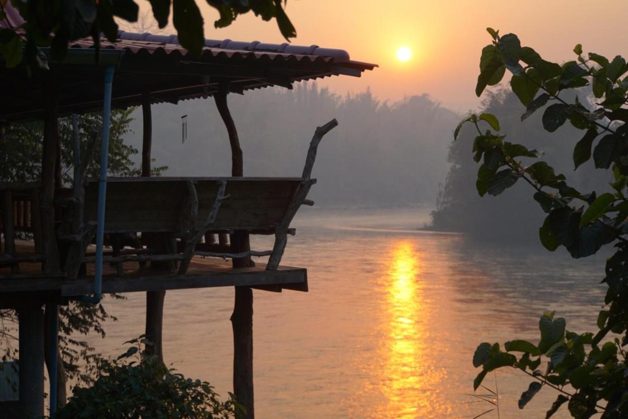 Baanrai Khunya บ้านไร่คุณย่า Ban Huai Maenam Noi Dış mekan fotoğraf