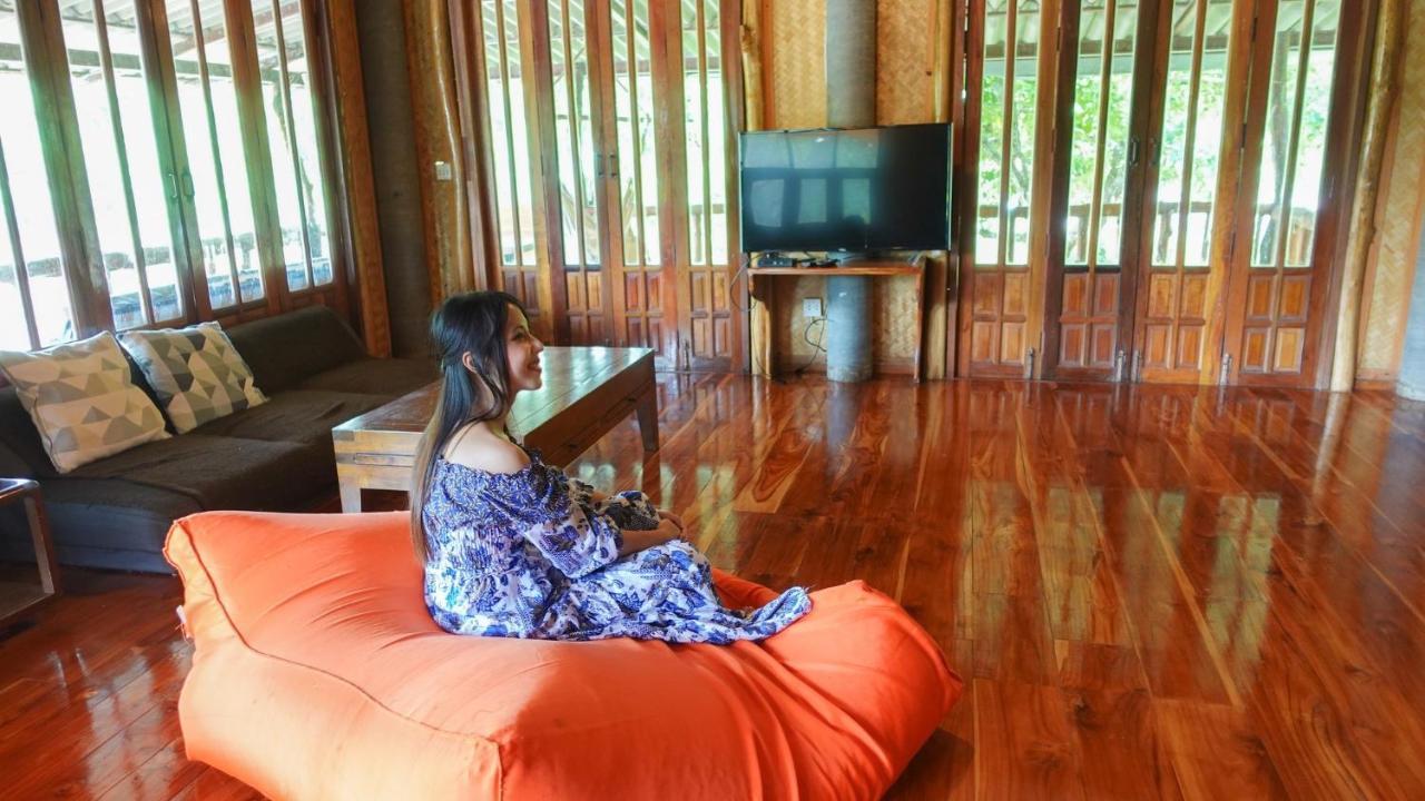 Baanrai Khunya บ้านไร่คุณย่า Ban Huai Maenam Noi Dış mekan fotoğraf